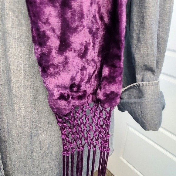 PURPLE SCARF LOT OF TWO VELVET SCARF FRINGE ENDS TRIANGLE SHAWL WRAP WOMEN OS - Picture 8 of 11